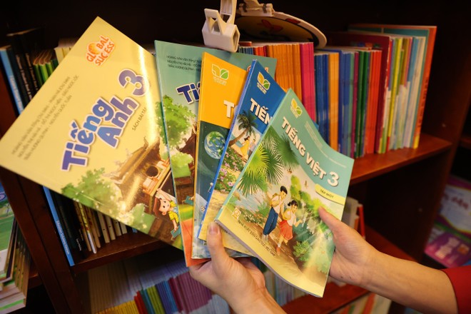 Khơi Nguồn Sáng Tạo và Tri Thức: Sức Mạnh Của Sách