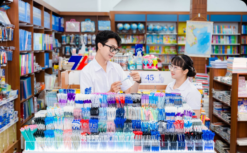 Đánh Giá Định Kỳ và Cải Tiến Liên Tục